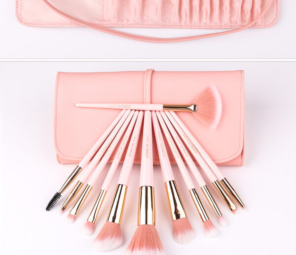 Set of 12 makeup brushes with pointed tail handles - Image 4