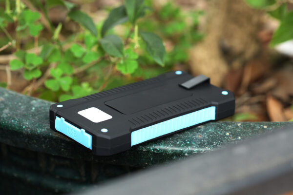 Universal Ultra-thin Mobile Phone Solar Charger Camping Lights - Image 8